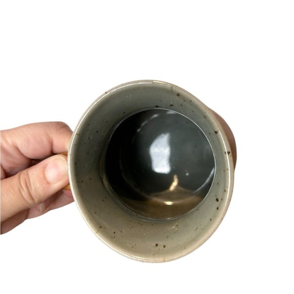 CERVAL pottery mug, Rare Collectible, robin’s blue glaze - Picture 5 of 7